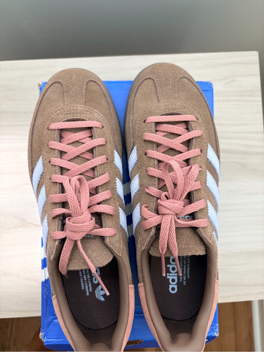 ✨ Adidas Handball Spezial Sneakers - earth strata/crystal sky/warm clay - sz 8 ✨ - Picture 3 of 5